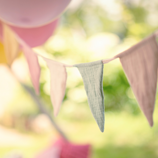Wimpelkette aus Bio-Baumwolle Musselin für Kindergeburtstag Kinderzimmerdeko Girlande Geburtstag rosa gelb eukalytus