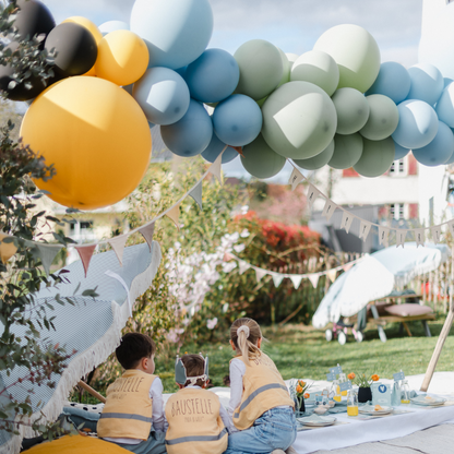 Wimpelkette „Happy Birthday“